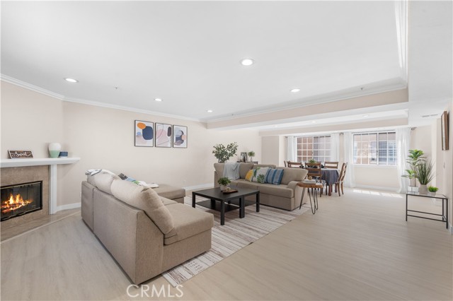Detail Gallery Image 2 of 36 For 150 Diamond St #B,  Arcadia,  CA 91006 - 4 Beds | 2/1 Baths