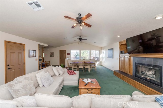 Detail Gallery Image 28 of 56 For 1396 La Crescenta Dr, Big Bear City,  CA 92314 - 3 Beds | 2 Baths