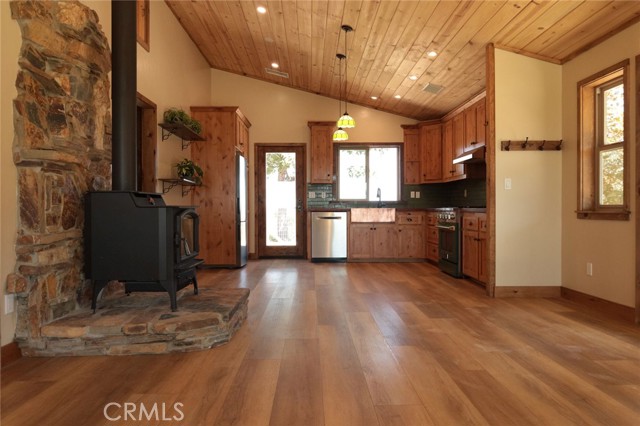 Detail Gallery Image 6 of 72 For 5333 Wilderness View Dr, Mariposa,  CA 95338 - 2 Beds | 2 Baths