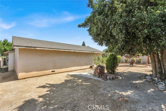 2106 E Cortez E Street, West Covina CA: https://media.crmls.org/medias/94970388-4067-4002-ae1f-de965be7e57d.jpg