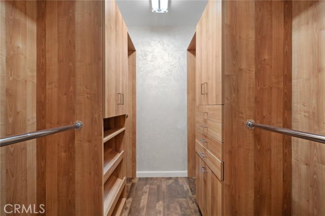 Detail Gallery Image 14 of 42 For 5339 Newcastle Ave #112,  Encino,  CA 91316 - 3 Beds | 2 Baths