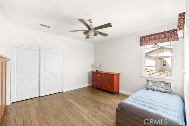 28481 Scenic Bay Cove, Menifee CA: https://media.crmls.org/medias/9497b0c1-f0c7-4e51-9055-8a22d7181847.jpg