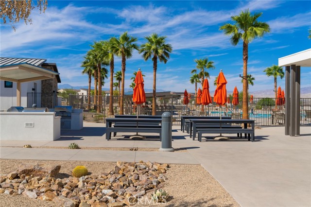 75237 Buckley Drive, Palm Desert CA: https://media.crmls.org/medias/9498d5c8-c88b-4657-bad8-6d9cce91ba04.jpg