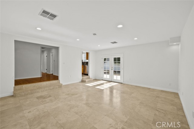 Detail Gallery Image 7 of 28 For 8440 Oakdale Ave, Winnetka,  CA 91306 - 3 Beds | 1/1 Baths
