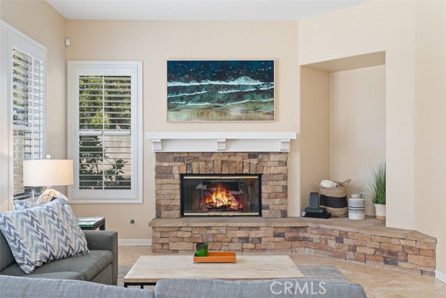 Detail Gallery Image 12 of 37 For 15 Madison, Newport Beach,  CA 92660 - 4 Beds | 3/1 Baths