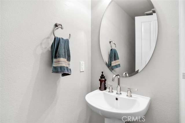 Image 14 of 57 For 22474 Flatwater Court