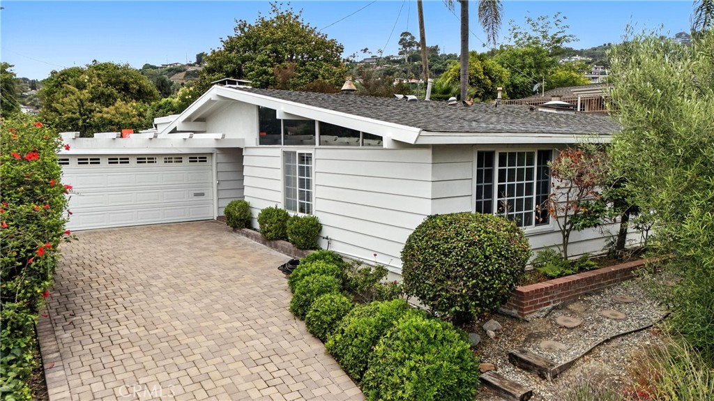 1847 El Rey Road