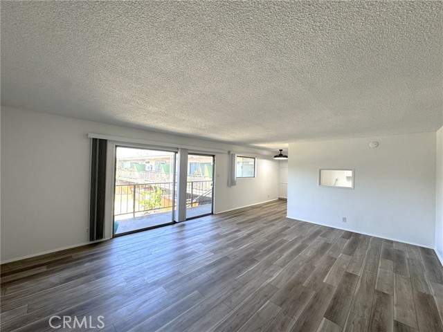 Detail Gallery Image 8 of 23 For 14919 S Normandie Ave #18,  Gardena,  CA 90247 - 2 Beds | 1 Baths