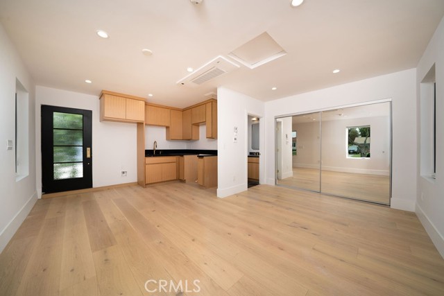 10828 Hasty Avenue, Downey CA: https://media.crmls.org/medias/949b6d67-97c2-4a10-86d5-41908af04da4.jpg
