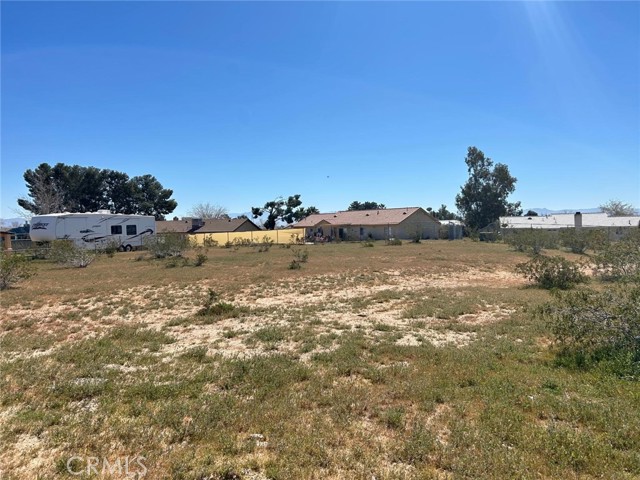 Detail Gallery Image 17 of 19 For 14998 Avon Ct, Victorville,  CA 92394 - – Beds | – Baths