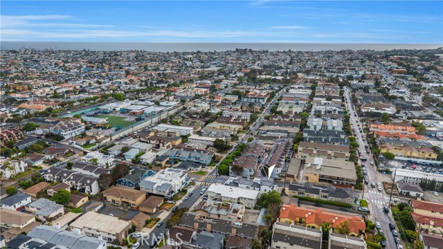 1804 Blossom Lane, Redondo Beach CA: https://media.crmls.org/medias/949c3a49-6e58-4e74-808e-62dc57e0aa26.jpg