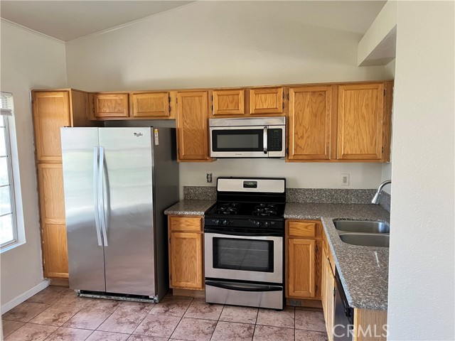 Detail Gallery Image 17 of 21 For 44329 Hazel Ct, Quartz Hill,  CA 93536 - 3 Beds | 2 Baths