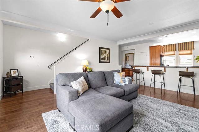 Detail Gallery Image 6 of 41 For 2227 Hutchinson St, Chico,  CA 95928 - 3 Beds | 2/1 Baths