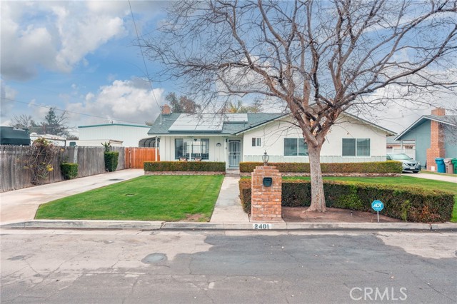 Detail Gallery Image 1 of 1 For 2401 Wheeler St, Bakersfield,  CA 93312 - 3 Beds | 2 Baths