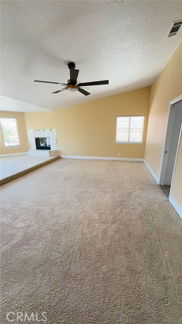 22547 Cascade, Canyon Lake CA: https://media.crmls.org/medias/949d0568-68ce-4bd6-b757-79aa1c9296e1.jpg