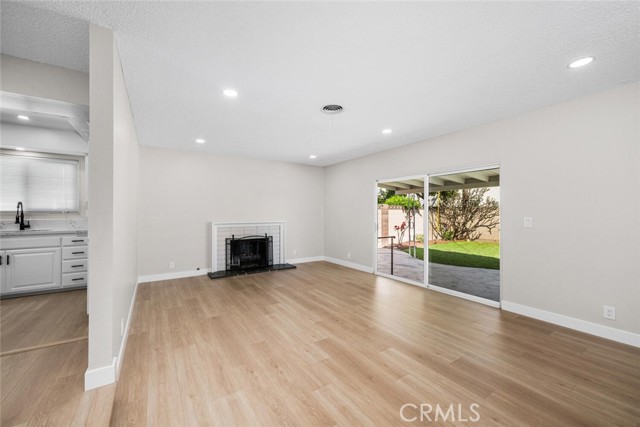 Detail Gallery Image 31 of 59 For 9826 Saint George Cir, Cypress,  CA 90630 - 3 Beds | 2 Baths