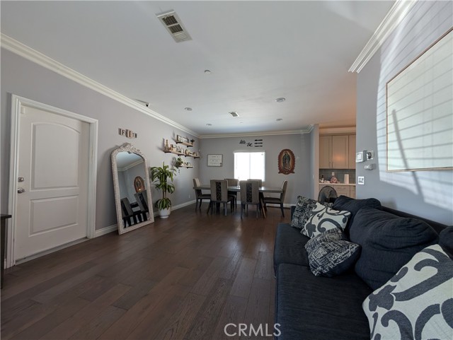 Detail Gallery Image 4 of 27 For 24116 Kernwood Dr, Moreno Valley,  CA 92557 - 4 Beds | 2 Baths