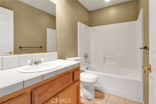 Detail Gallery Image 15 of 29 For 17740 Granada Dr, Victorville,  CA 92395 - 3 Beds | 2 Baths