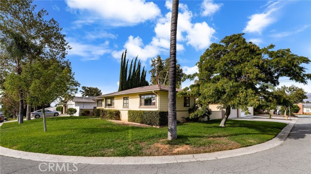 Detail Gallery Image 4 of 36 For 521 Lemon St, Redlands,  CA 92374 - 3 Beds | 2 Baths