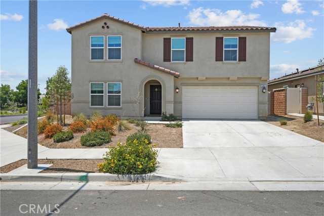 Detail Gallery Image 6 of 44 For 25467 Sedona Ln, Homeland,  CA 92548 - 5 Beds | 2/1 Baths