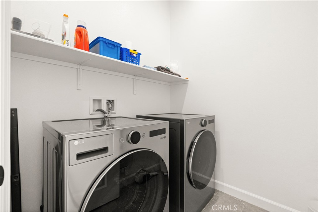 MLS #OC25275909 image #33