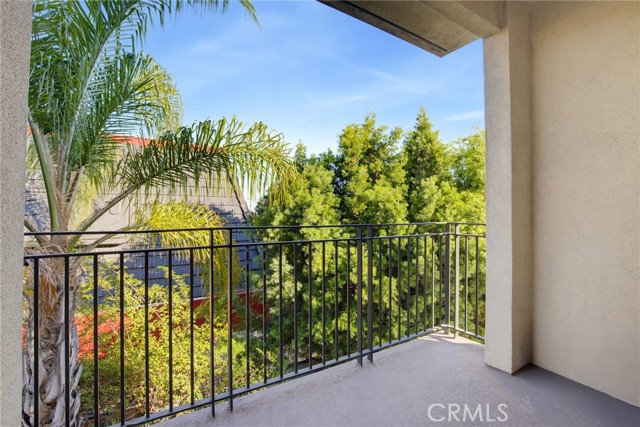2742 Cabrillo Avenue, 212 photo 25