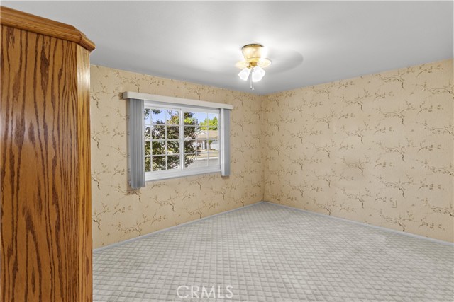Detail Gallery Image 12 of 20 For 504 Pebble Beach Dr, Bakersfield,  CA 93309 - 2 Beds | 1 Baths
