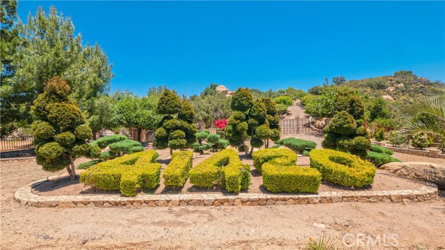 Detail Gallery Image 4 of 38 For 41420 Hacienda Drive, Murrieta,  CA 92562 - – Beds | – Baths