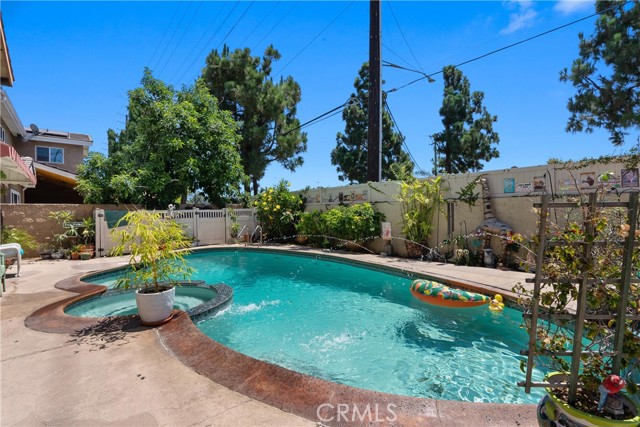 Detail Gallery Image 34 of 35 For 622 W Alpine Ave, Santa Ana,  CA 92707 - 5 Beds | 3 Baths