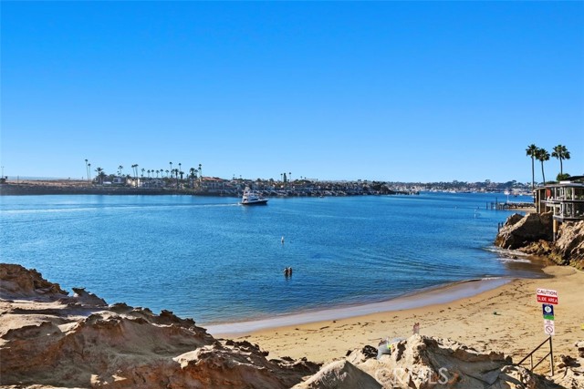 Detail Gallery Image 47 of 47 For 3130 Breakers, Corona Del Mar,  CA 92625 - 3 Beds | 2/1 Baths