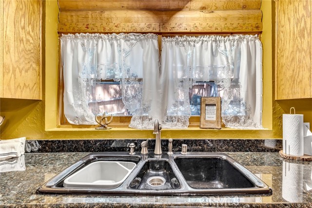 Detail Gallery Image 31 of 75 For 53299 Forest Lake Dr, Idyllwild,  CA 92549 - 4 Beds | 4/2 Baths