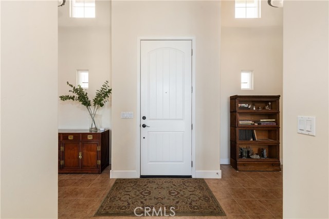 Detail Gallery Image 9 of 65 For 941 Vista Cerro Dr, Paso Robles,  CA 93446 - 4 Beds | 2/1 Baths