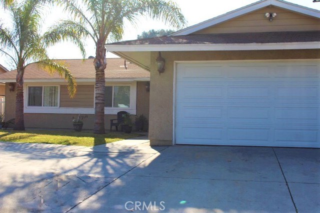 16603 Mallory Dr, Fontana, CA 92335