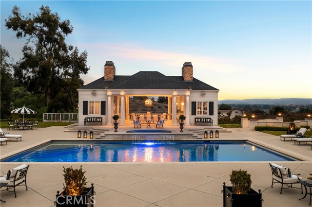 Detail Gallery Image 11 of 20 For 85 Crestview, Camarillo,  CA 93010 - 7 Beds | 8 Baths