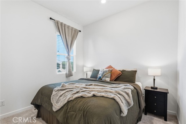 Detail Gallery Image 28 of 59 For 588 Overstone Ave, Madera,  CA 93636 - 5 Beds | 2/1 Baths