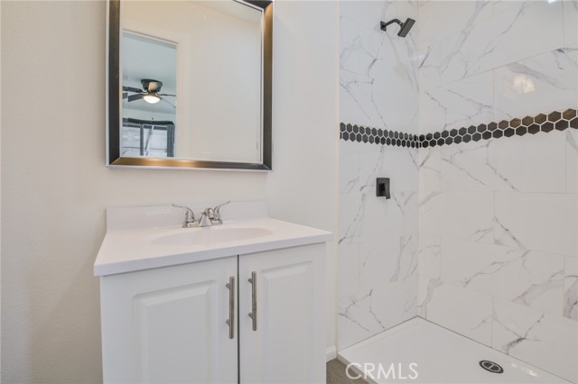 Detail Gallery Image 19 of 31 For 9504 S Main, Los Angeles,  CA 90003 - 2 Beds | 2 Baths