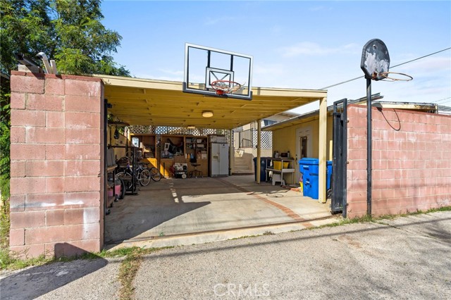 Detail Gallery Image 45 of 52 For 14870 Hubbard, Sylmar,  CA 91342 - 3 Beds | 2 Baths