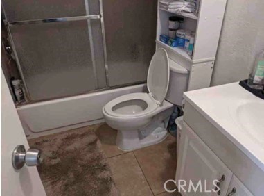 Detail Gallery Image 12 of 17 For 2211 S Fairview St, Santa Ana,  CA 92704 - – Beds | – Baths