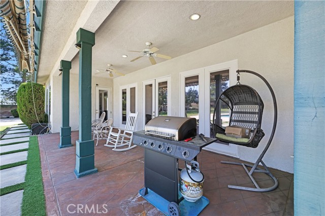 1050 Fuller Drive, Claremont CA: https://media.crmls.org/medias/94a61468-e1ec-4b8f-8ba4-4136257948f7.jpg