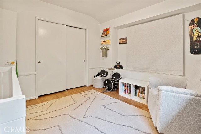 Image 23 of 42 For 22939 Lull Street