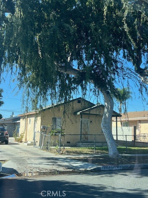 15533 VIRGINIA AVE, Paramount CA: https://media.crmls.org/medias/94a70381-e165-4f2f-817c-5e35b5744904.jpg