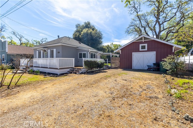 Detail Gallery Image 2 of 42 For 115 2nd, Templeton,  CA 93465 - 3 Beds | 2 Baths