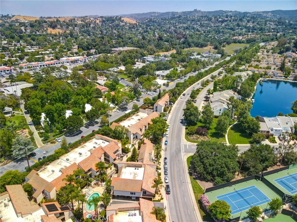 https://media.crmls.org/medias/94a87ae7-7024-4d96-ab29-000b84fbaa90.jpg?preset=X-Large