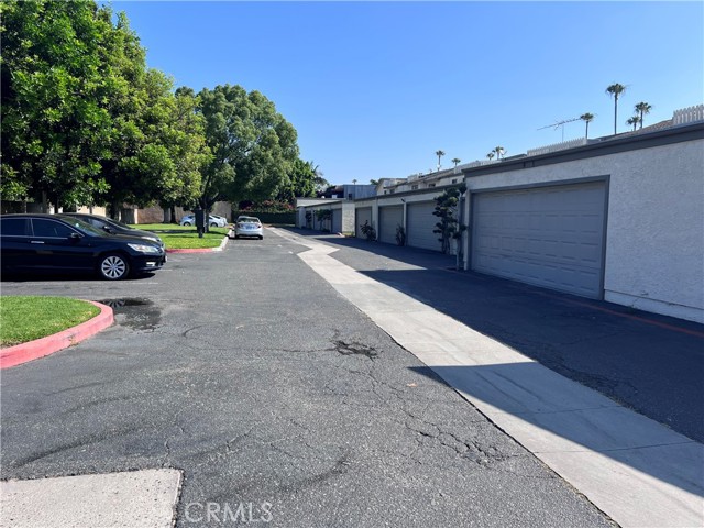 Detail Gallery Image 5 of 43 For 4311 W Mcfadden Ave #9,  Santa Ana,  CA 92704 - 2 Beds | 2/1 Baths