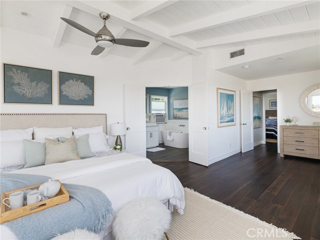 246 Via Los Miradores, Redondo Beach CA: https://media.crmls.org/medias/94aa4860-7219-47cf-882a-005ff47f7596.jpg