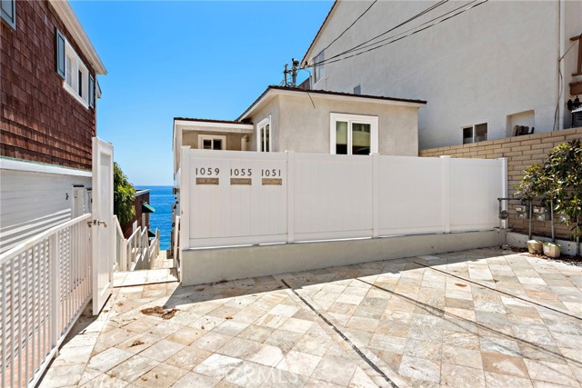 Detail Gallery Image 17 of 18 For 1059 Gaviota Dr, Laguna Beach,  CA 92651 - 1 Beds | 1 Baths