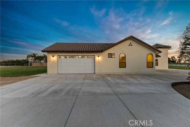 Detail Gallery Image 28 of 34 For 286 N Locan Ave, Fresno,  CA 93737 - 5 Beds | 4/1 Baths