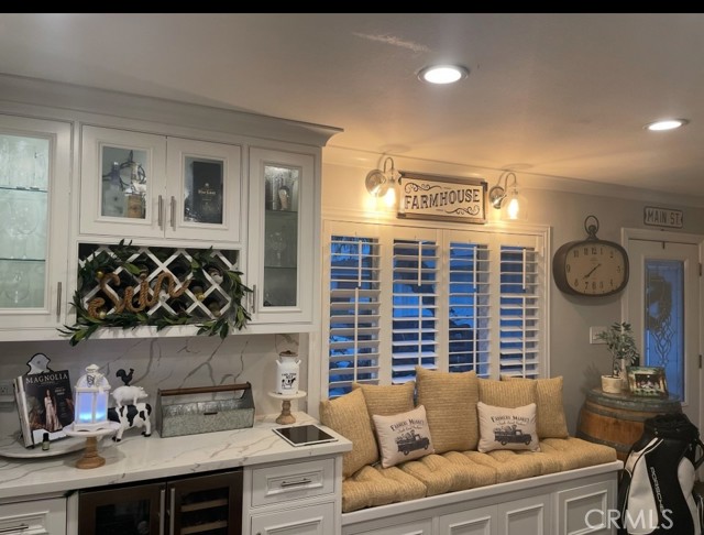 Detail Gallery Image 2 of 11 For 15815 Hickory Hill Dr, La Mirada,  CA 90638 - 4 Beds | 2 Baths