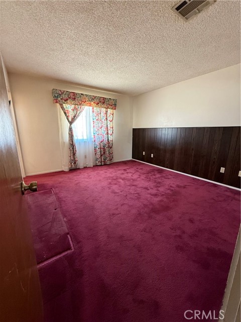 72400 El Paseo Drive, 29 Palms CA: https://media.crmls.org/medias/94ac252a-46ba-4c66-9d3b-2d81d46d616f.jpg