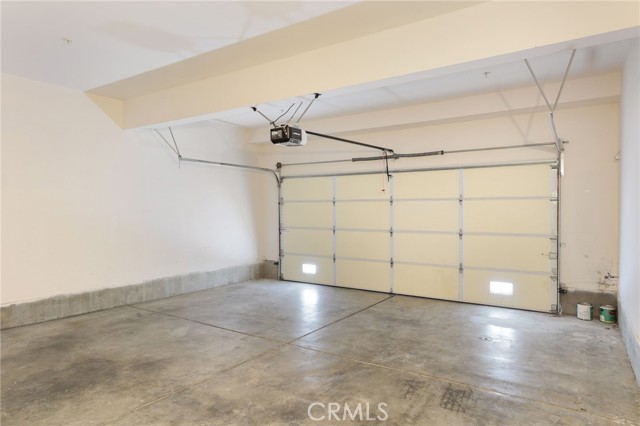 300 Dewdrop, Irvine CA: https://media.crmls.org/medias/94ad5878-5d91-419c-a02e-be09eede2407.jpg